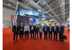 ЭЛЧИН САЙД Н.ЭНХБОЛД ХЯТАДЫН ОЛОН УЛСЫН VIII ИМПОРТЫН ҮЗЭСГЭЛЭНГИЙН НЭЭЛТЭД ОРОЛЦОВ