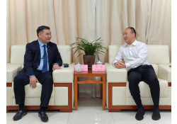 ЖӨЖЯН МУЖИЙН ВЭНЬЖӨҮ ХОТОД ДЭЛХИЙН ЗАЛУУ ЭРДЭМТДИЙН ЧУУЛГА УУЛЗАЛТАД ОРОЛЦОВ